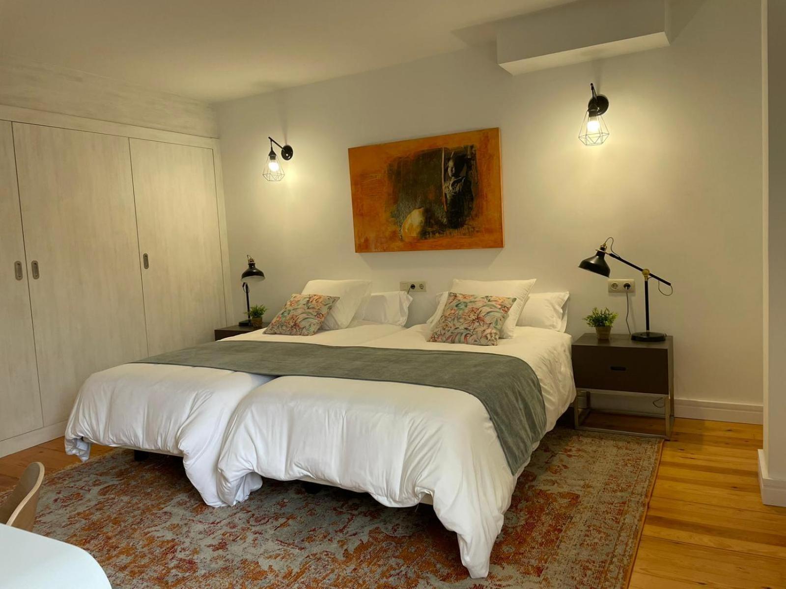 Apartamentos Ciudad Santiago Santiago de Compostela Rum bild